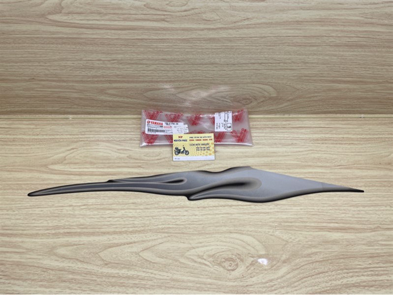 Tem sườn Ex 06 Bạc dưới Phải Xe Bạc Đen