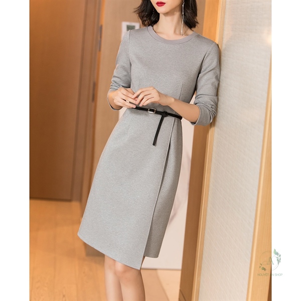 Váy công sở có thắt lưng