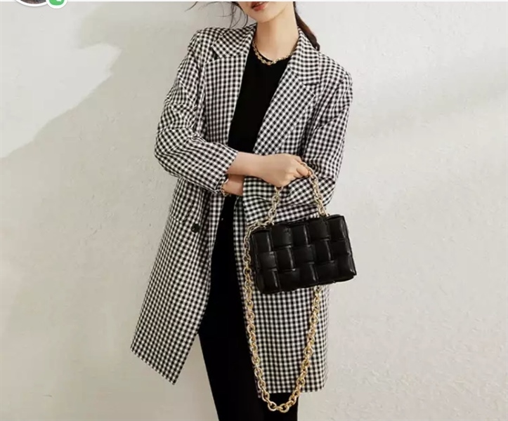 Áo Plazer kẻ nữ