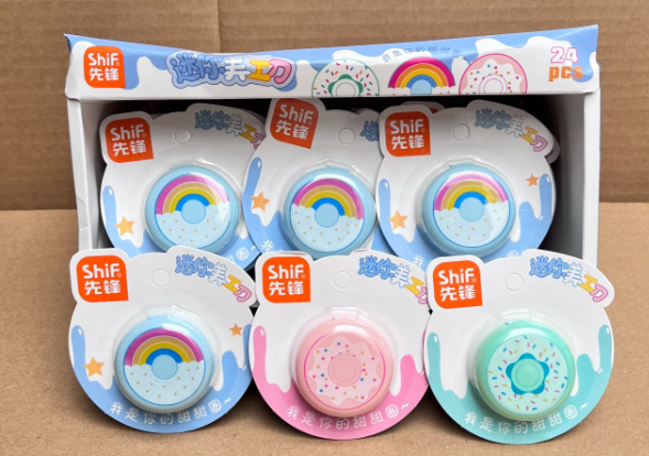 DAO RỌC GIẤY HÌNH BÁNH, KUROMI, LOOPY