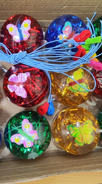 BÓNG NẨY KIM TUYẾN CÓ DÂY