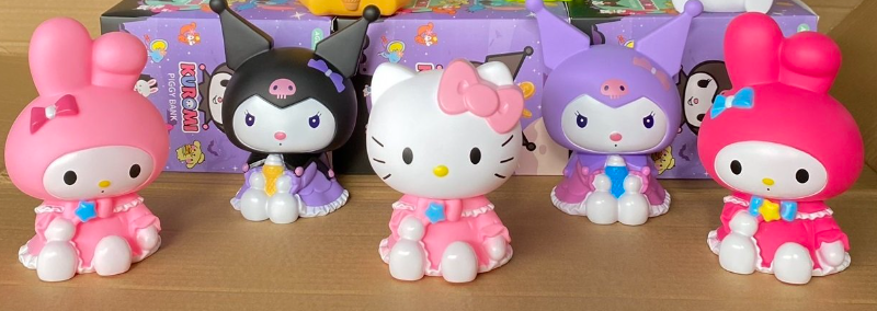 ỐNG TIẾT KIỆM NHỰA ĐẶC SANRIO, HELLO KITTY