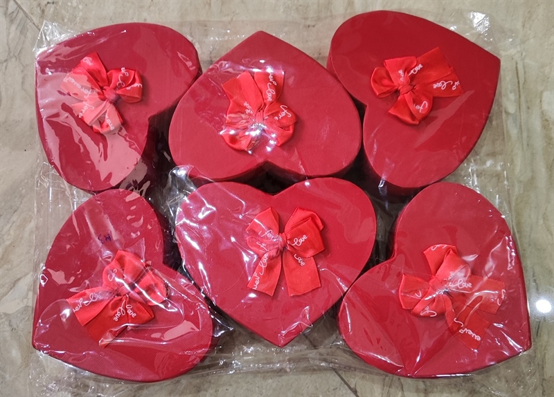 Hộp quà trái tim số 1