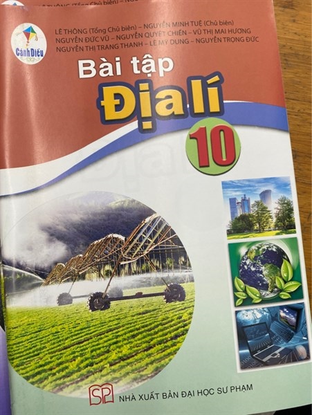 Bài tập Địa lý 10 (Cánh diều)