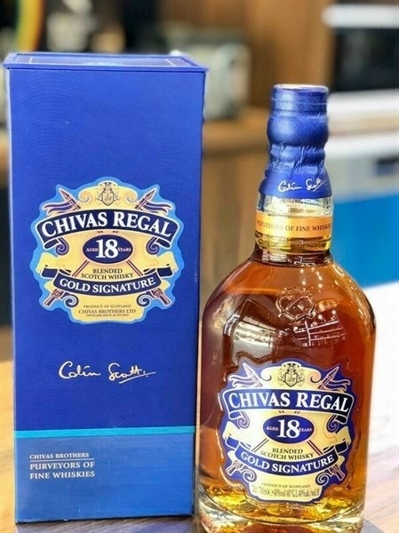 RƯỢU CHIVAS 18 bản Nhật