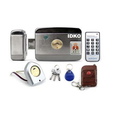 Khóa cổng rào