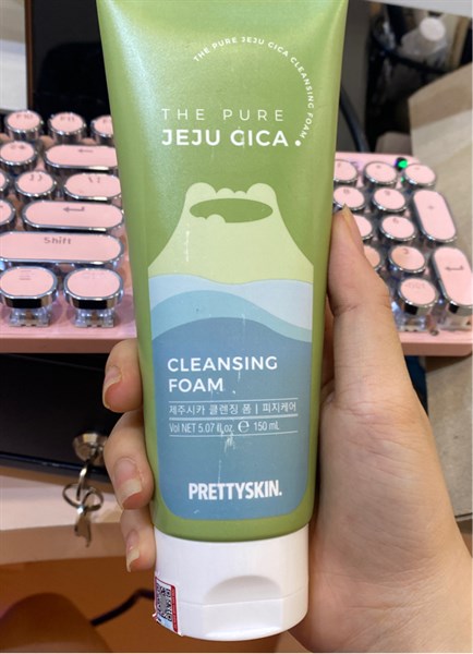Sữa rửa mặt prettyskin Jeju cica