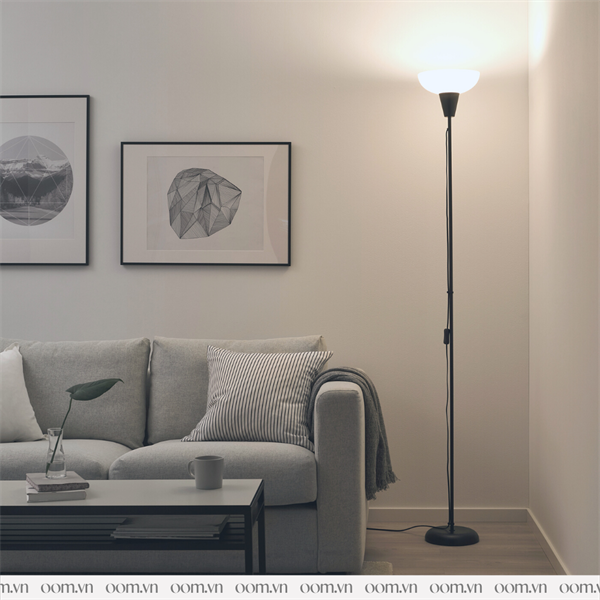 ĐÈN SÀN HẮC TRẦN IKEA TAGARP