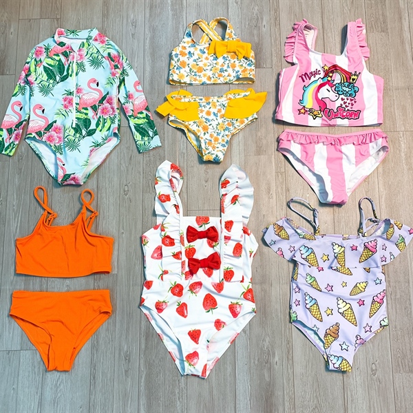 P540 Bộ bơi bé gái