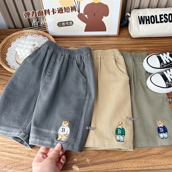 P473 Quần short lưng thun thêu gấu