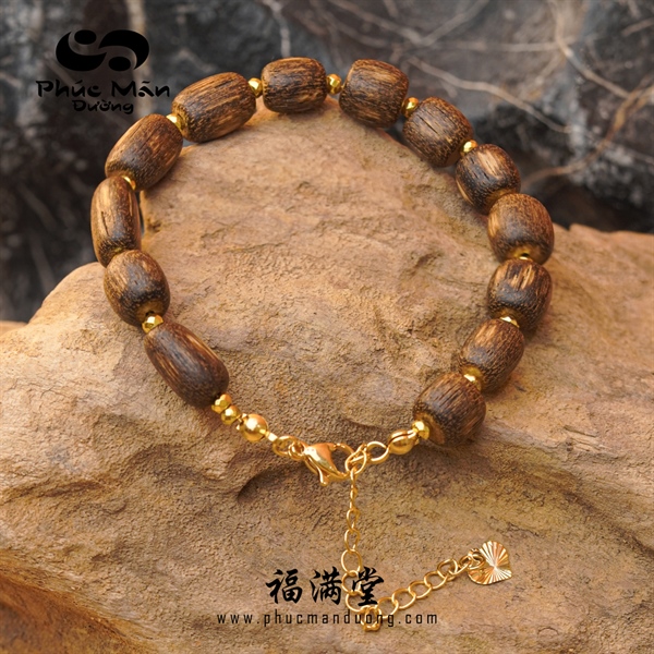 Vòng Tay Trầm Rục Việt Phối Vàng 14K Hạt Tự Nhiên (Size Nhỏ)