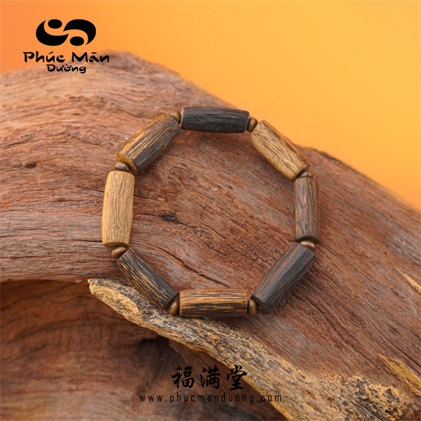 Vòng Tay Trầm Banh Rừng Việt Nam Hạt Đốt Tự Nhiên