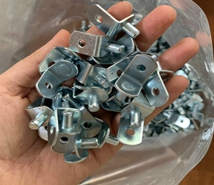 Chốt đỡ kệ sắt màu trắng