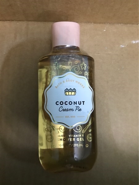 GEL TẮM BBW COCONUT 295ML