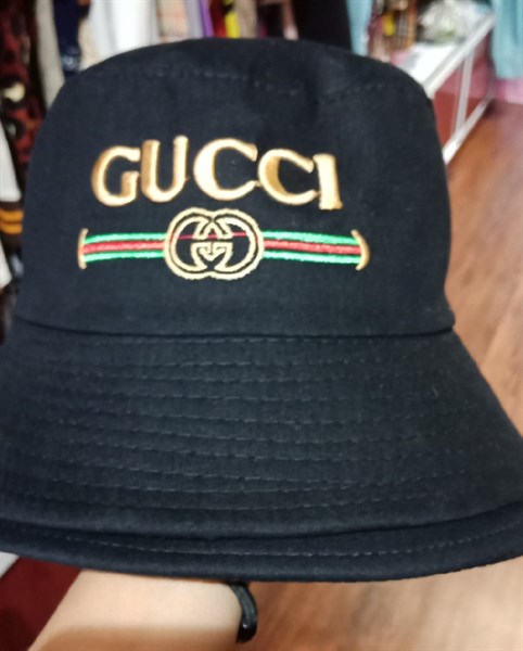 Mũ vành GUCCI