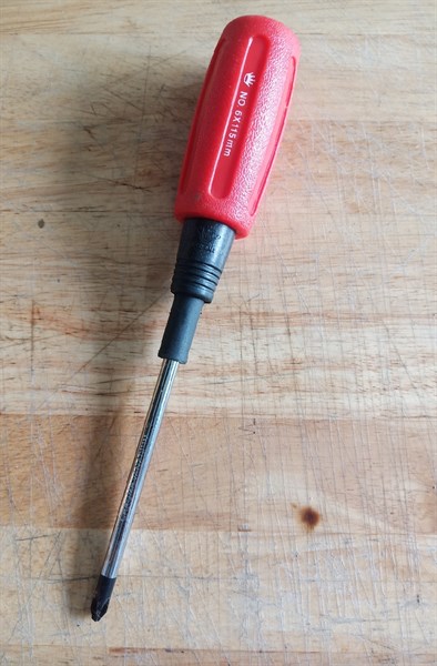 Tua Vít Kiến 6 x 150mm