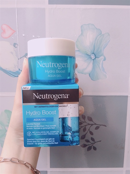 Kem Dưỡng Ẩm Neutrogena Hydro Boost Aqua Gel 50ml
