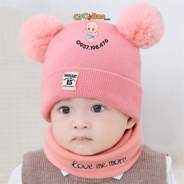 Bộ Khăn Nón Len Cho Bé Đính 2 Quả Bông Thêu Chữ