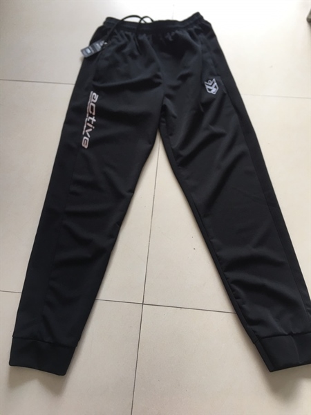 Quần dài active đen