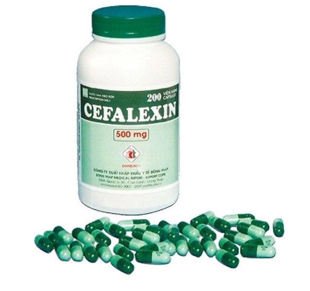 Cefalexin Cephalexin 500mg Domesco (C/200v)