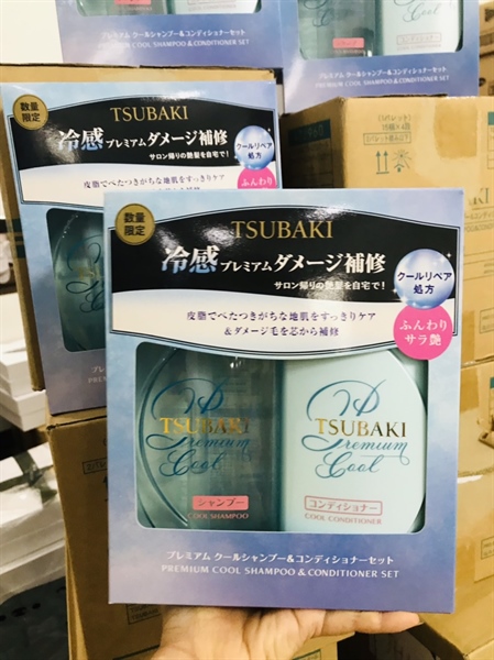 Set Dầu Gội Xả Sạch Dầu Mát Lạnh Tsubaki Premium Cool Set 490ml