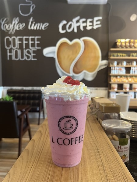 STRAWBERRY SMOOTHIE