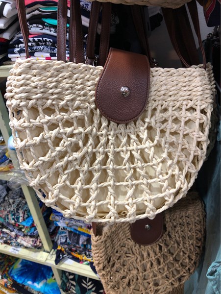 Làn bán nguyệt đeo chéo - Sedge bag - USD 10