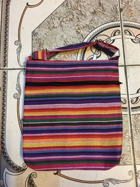 Túi ipad đứng 2 khoá thái - Belly bag - Usd 2