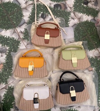 Túi cói hộp khoá chữ V - Segde bag - Usd 12