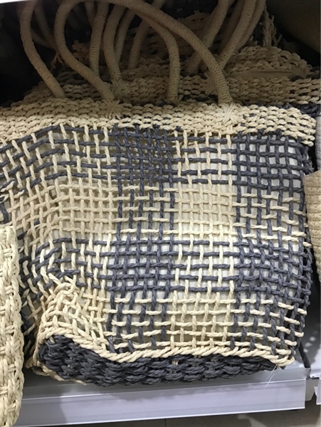 Làn mắt vuông sọc xanh - Sedge bag - Usd 7