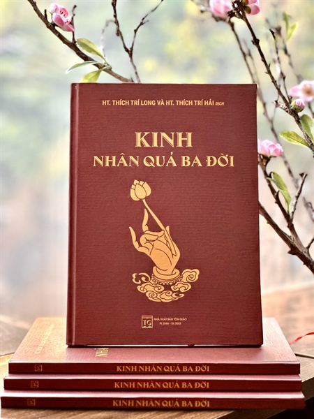 KINH NHÂN QUẢ BA ĐỜI bìa cứng mầu đỏ
