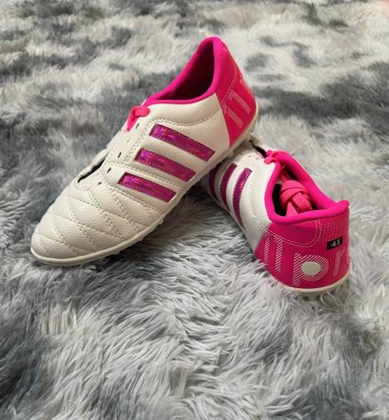 GIÀY TONI KROOS 11 PRO TRẮNG HỒNG