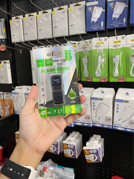 USB HOCO 32GB UD6 2.0