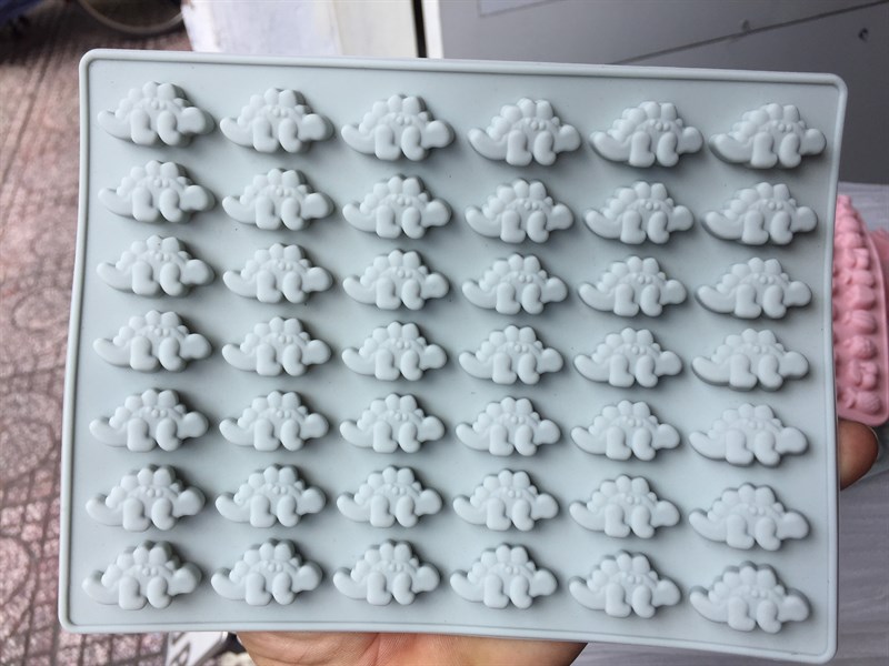 Khuôn silicon 42 khủng long nhí