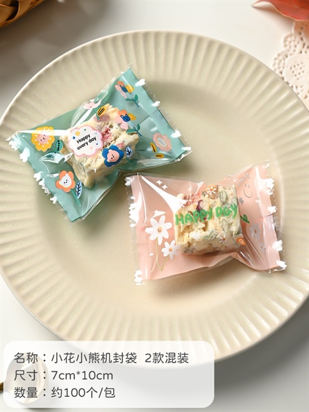 Túi hàn hoa gấu 7*10cm ~100c
