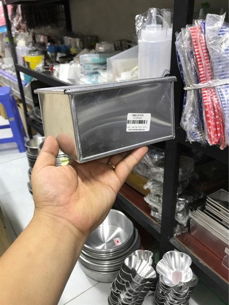 Khuôn vuông đáy liền - 12cm