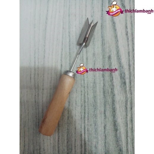 Dụng cụ lấy mắt dứa