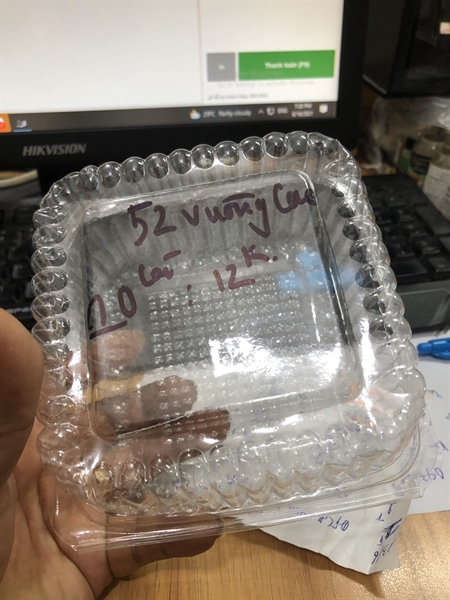 Hộp Gập Nhựa trong vuông H52 (1 cái)
