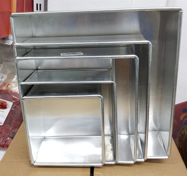 Khuôn vuông đáy liền - 26cm