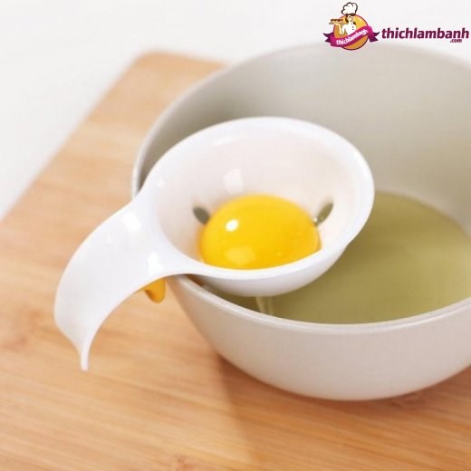 Tách trứng có chốt vàng silicon