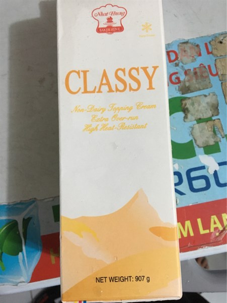 Kem Trang Trí Bánh Classy Whip 907G (1 Hộp)