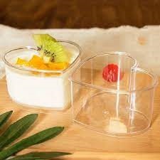 Ly nhựa mousse kèm nắp mẫu tim 7745 (100c)