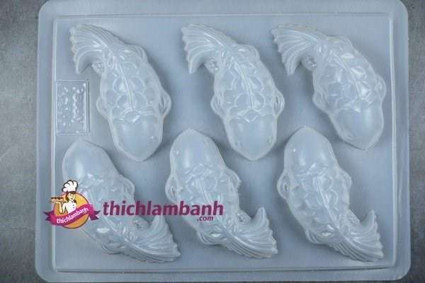 Khuôn nhựa trắng rau câu 6 con cá