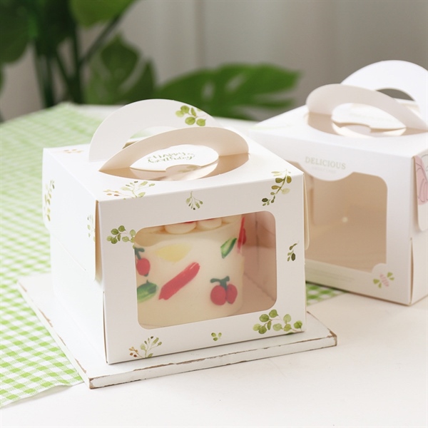 Hộp bánh kem 16cm kèm đế