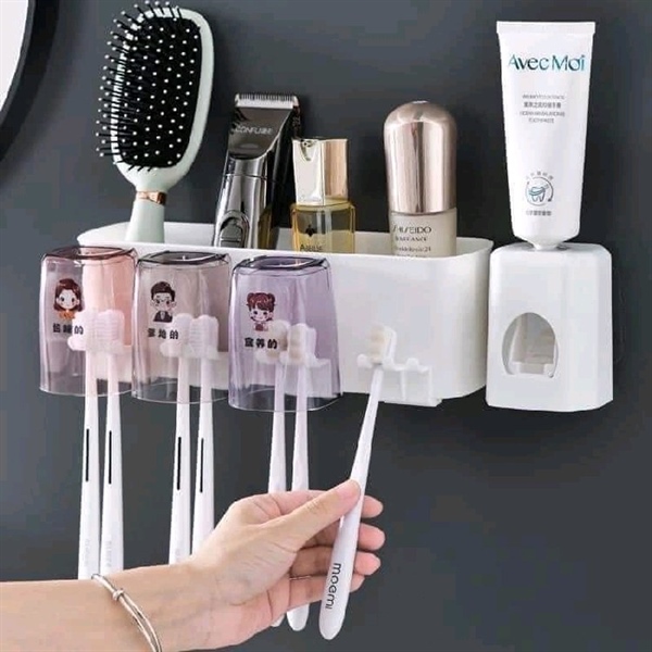 Nhả kem 4 cốc đủ màu