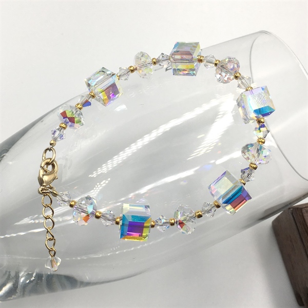 Vòng tay pha lê mix 5601M8, 5040M8, 5328M4 và cườm