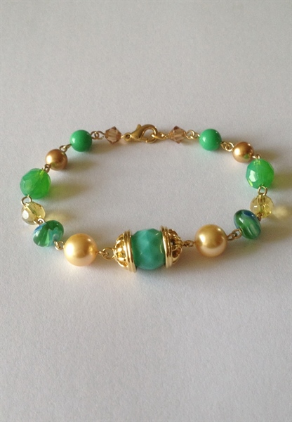 Vòng tay pha lê mix hạt thủy tinh