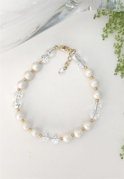 Vòng tay 3 ngọc trai Swarovski 6 li mix 2 pha lê 5003M6 và cườm