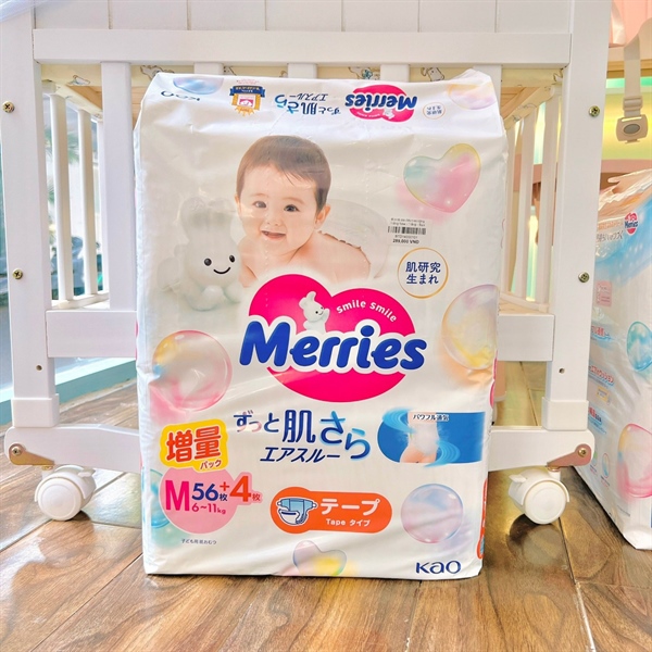 Tã dán Merries Nội địa M 52 + Miếng