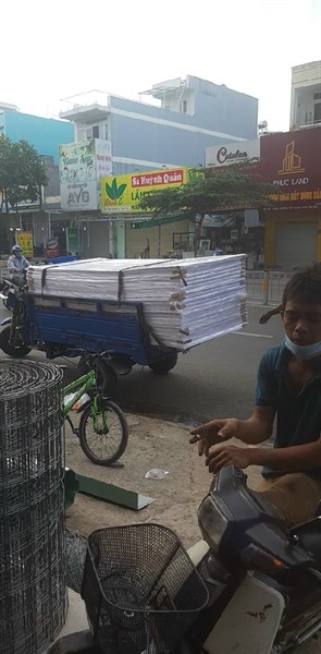 Fom quảng cáo 1.22mx2.44m vip